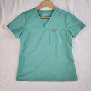 FIGS‎ Catarina One Pocket Scrub Top Cactus Color Size XS Petite